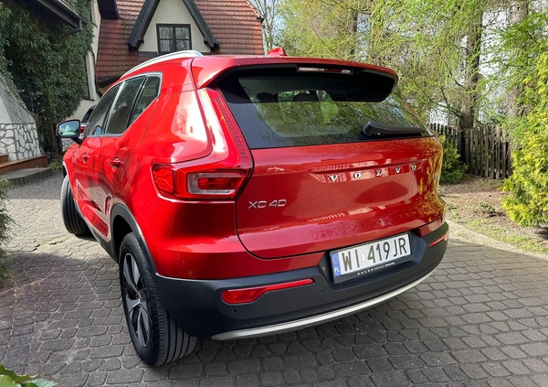 Volvo XC 40 cena 118000 przebieg: 55700, rok produkcji 2019 z Szczucin małe 16